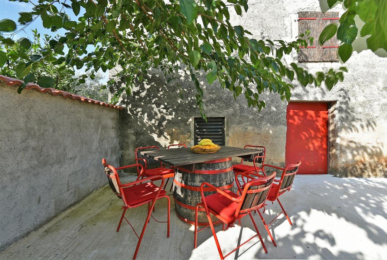 Villa House Monteci 1378 Galižana Exterior foto